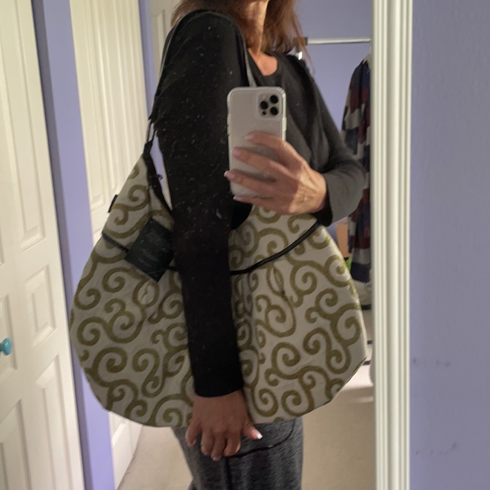 Bagolitas Classic Hobo Shoulder Bag NWT